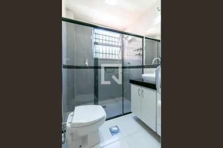 Apartamento para alugar com 105m², 3 quartos e 1 vaga Apartamento para alugar com 105m², 3 quartos e 1 vagaBanheiro Social
