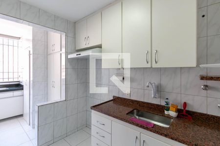 Apartamento para alugar com 105m², 3 quartos e 1 vaga Apartamento para alugar com 105m², 3 quartos e 1 vagaCozinha e Área de Serviço