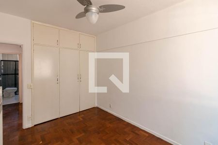 Apartamento para alugar com 105m², 3 quartos e 1 vaga Apartamento para alugar com 105m², 3 quartos e 1 vagaQuarto Suíte