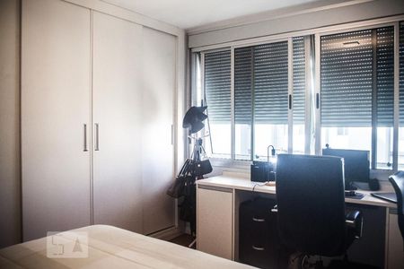 Apartamento à venda com 175m², 3 quartos e 2 vagasQuarto 1