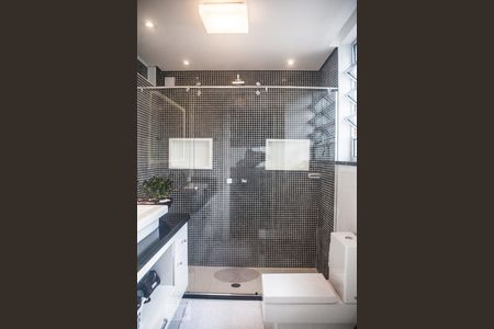 Apartamento à venda com 175m², 3 quartos e 2 vagasBanheiro da Suíte 2