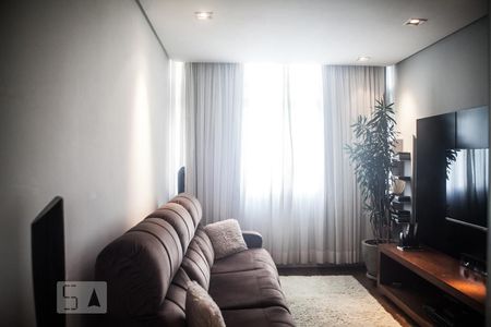 Sala de TV de apartamento à venda com 3 quartos, 175m² em Bela Vista, São Paulo