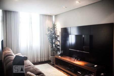 Sala de TV de apartamento à venda com 3 quartos, 175m² em Bela Vista, São Paulo
