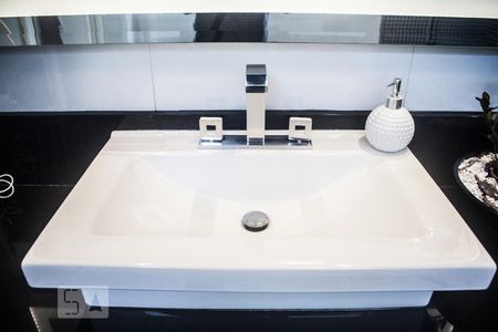 Apartamento à venda com 175m², 3 quartos e 2 vagasBanheiro - Torneira