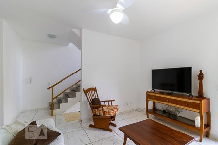 Sala de casa para alugar com 7 quartos, 250m² em Cidade Universitária, Campinas