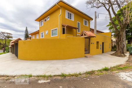 Casa para alugar com 250m², 7 quartos e 7 vagasFachada