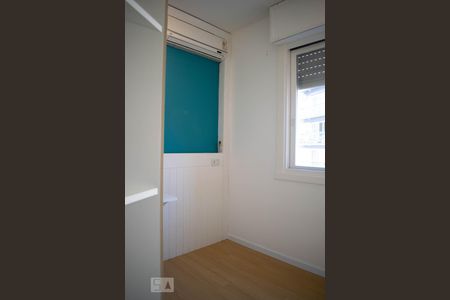 Quarto 1 de apartamento para alugar com 3 quartos, 77m² em Tristeza, Porto Alegre