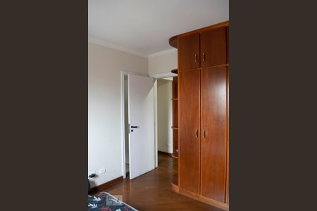 Apartamento para alugar com 145m², 3 quartos e 3 vagas Apartamento para alugar com 145m², 3 quartos e 3 vagasQUARTO 1