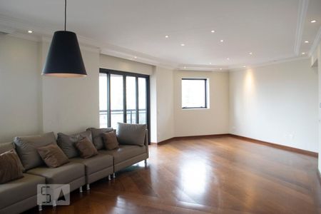 Apartamento para alugar com 145m², 3 quartos e 3 vagas Apartamento para alugar com 145m², 3 quartos e 3 vagasSALA