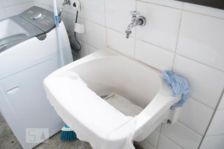 Apartamento para alugar com 145m², 3 quartos e 3 vagas Apartamento para alugar com 145m², 3 quartos e 3 vagasÁREA DE SERVIÇO