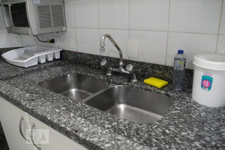 Apartamento para alugar com 145m², 3 quartos e 3 vagas Apartamento para alugar com 145m², 3 quartos e 3 vagasCOZINHA