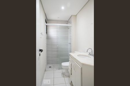 Apartamento para alugar com 145m², 3 quartos e 3 vagas Apartamento para alugar com 145m², 3 quartos e 3 vagasBANHEIRO QUARTO 2