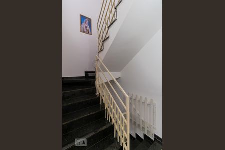 Escada de casa à venda com 3 quartos, 200m² em Cidade Patriarca, São Paulo