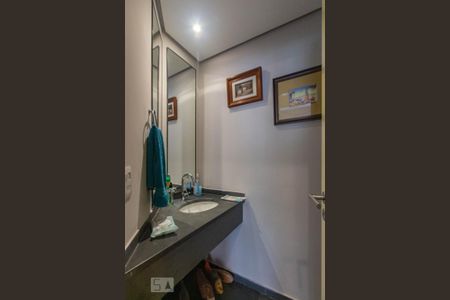 Apartamento para alugar com 170m², 3 quartos e 3 vagas Apartamento para alugar com 170m², 3 quartos e 3 vagasLavabo