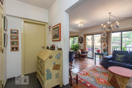 Apartamento para alugar com 170m², 3 quartos e 3 vagas Apartamento para alugar com 170m², 3 quartos e 3 vagasHall