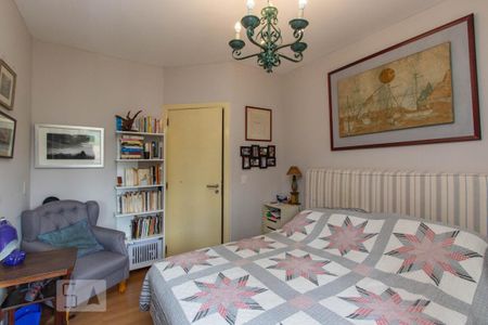 Apartamento para alugar com 170m², 3 quartos e 3 vagas Apartamento para alugar com 170m², 3 quartos e 3 vagasSuite 1