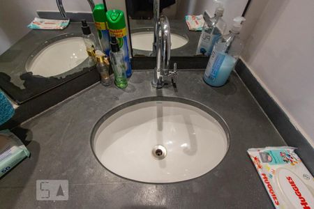 Apartamento para alugar com 170m², 3 quartos e 3 vagas Apartamento para alugar com 170m², 3 quartos e 3 vagasLavabo