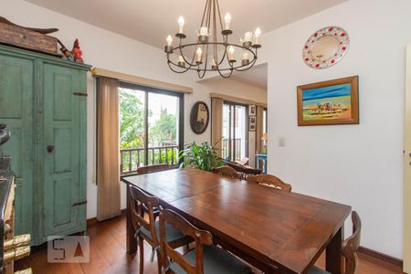 Apartamento para alugar com 170m², 3 quartos e 3 vagas Apartamento para alugar com 170m², 3 quartos e 3 vagasSala de Jantar