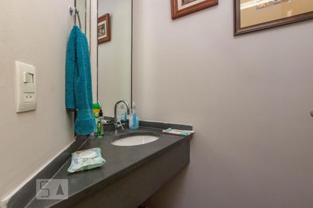 Apartamento para alugar com 170m², 3 quartos e 3 vagas Apartamento para alugar com 170m², 3 quartos e 3 vagasLavabo