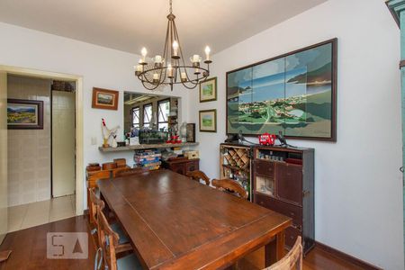 Apartamento para alugar com 170m², 3 quartos e 3 vagas Apartamento para alugar com 170m², 3 quartos e 3 vagasSala de Jantar