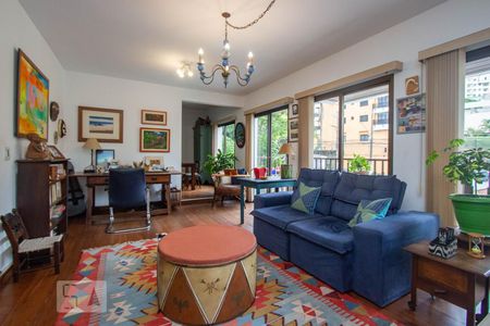 Apartamento para alugar com 170m², 3 quartos e 3 vagas Apartamento para alugar com 170m², 3 quartos e 3 vagasSala