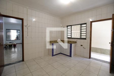 Casa à venda com 200m², 3 quartos e 2 vagasCozinha
