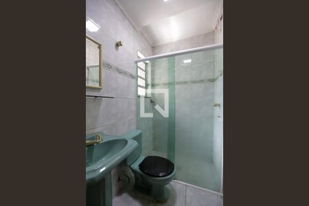 Casa à venda com 200m², 3 quartos e 2 vagasBanheiro da Suíte 2