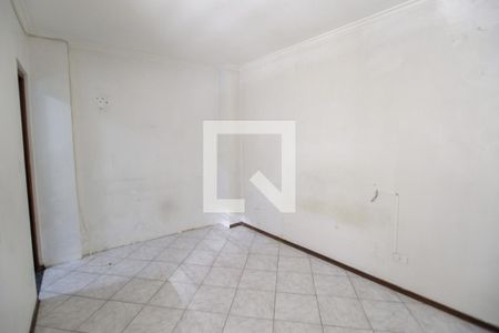 Casa à venda com 200m², 3 quartos e 2 vagasSuíte 2