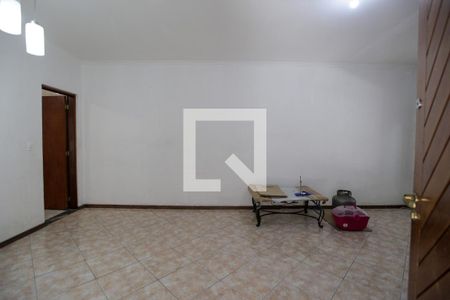 Sala de casa à venda com 3 quartos, 200m² em Vila Libanesa, São Paulo