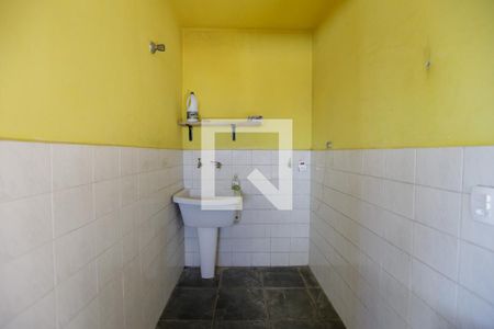 Casa à venda com 200m², 3 quartos e 2 vagasÁrea de Serviço 2