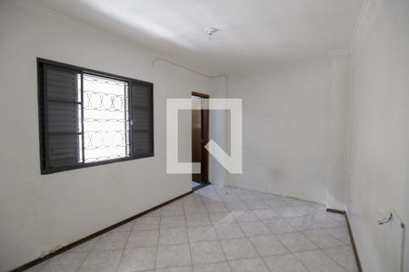 Casa à venda com 200m², 3 quartos e 2 vagasSuíte 2