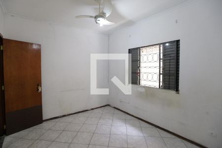 Casa à venda com 200m², 3 quartos e 2 vagasSuíte 1
