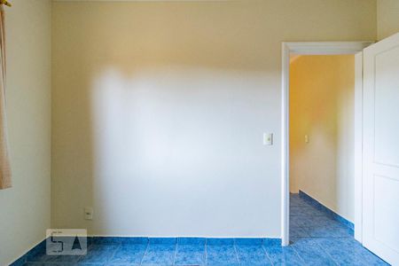 Casa à venda com 285m², 3 quartos e 5 vagasEdícula Quarto 2