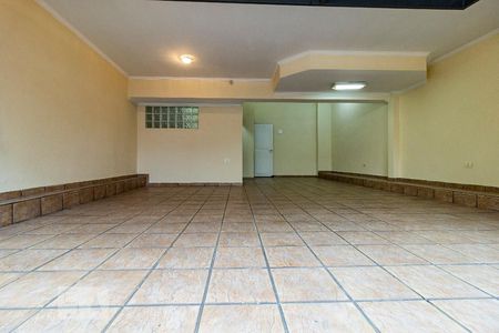Casa à venda com 285m², 3 quartos e 5 vagasGaragem
