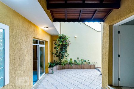 Casa à venda com 285m², 3 quartos e 5 vagasÁrea Externa