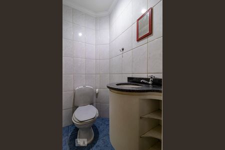 Casa à venda com 285m², 3 quartos e 5 vagasLavabo da Edícula