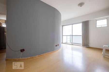 Sala de apartamento para alugar com 1 quarto, 50m² em Pinheiros, São Paulo
