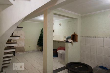 Área de Serviço de casa para alugar com 3 quartos, 200m² em Jardim Vila Formosa, São Paulo