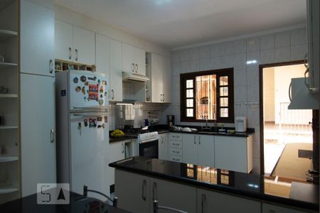Cozinha de casa para alugar com 3 quartos, 200m² em Jardim Vila Formosa, São Paulo
