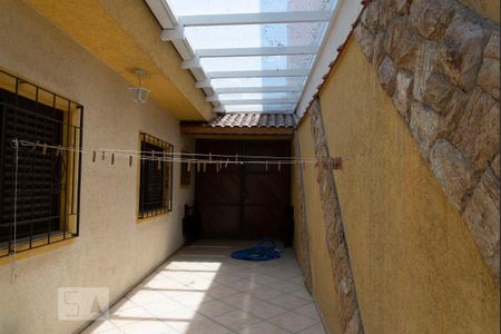 Garagem de casa para alugar com 3 quartos, 200m² em Jardim Vila Formosa, São Paulo