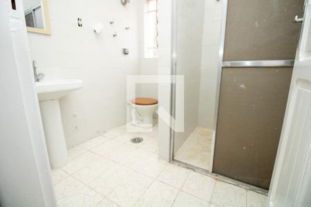 Casa à venda com 220m², 3 quartos e 1 vagaBanheiro, panorâmica 