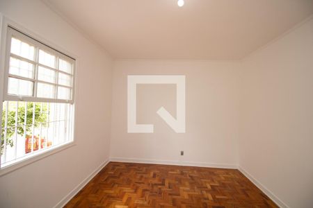 Quarto 1 , janela  de casa à venda com 3 quartos, 220m² em Planalto Paulista, São Paulo
