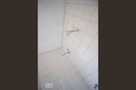 Casa de condomínio à venda com 700m², 4 quartos e 4 vagasChuveiro