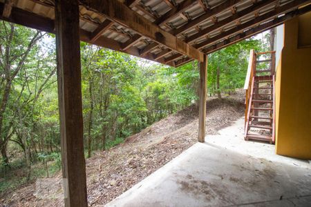 Casa de condomínio à venda com 700m², 4 quartos e 4 vagasvaranda