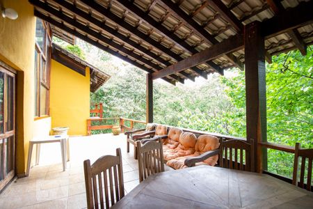 Casa de condomínio à venda com 700m², 4 quartos e 4 vagasVaranda gourmet