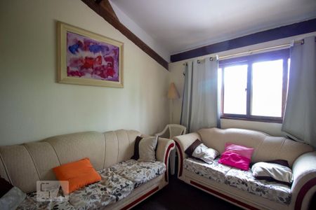 Casa de condomínio à venda com 700m², 4 quartos e 4 vagasSala de TV