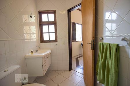 Casa de condomínio à venda com 700m², 4 quartos e 4 vagasBanheiro da Suíte 3