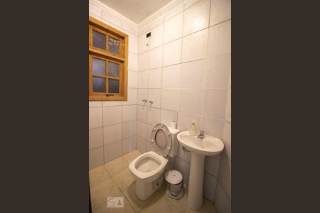 Casa de condomínio à venda com 700m², 4 quartos e 4 vagasBanheiro Social