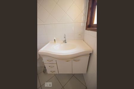 Casa de condomínio à venda com 700m², 4 quartos e 4 vagasBanheiro da Suíte 3