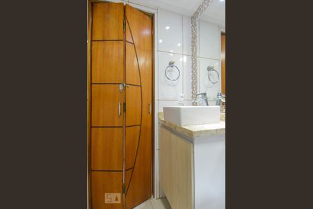 Apartamento para alugar com 48m², 2 quartos e 1 vagaBanheiro